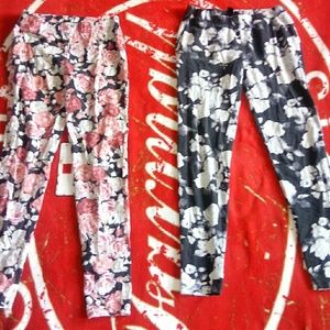 Selling leggings together